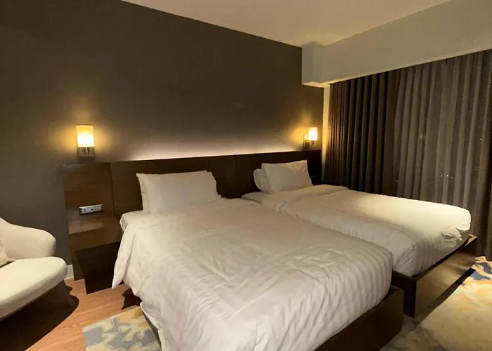 Novotel At Acqua, The Hotel Residences By Rm